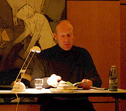 Joachim Zelter bei der Lesung